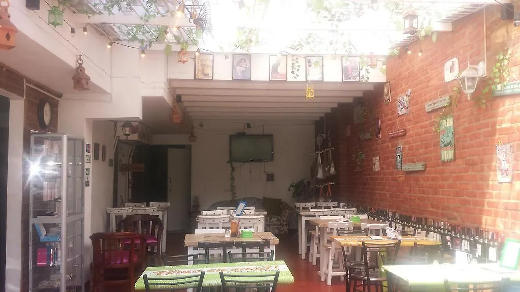 Como En Casa! Restaurante Y Hostal Μπογκοτά