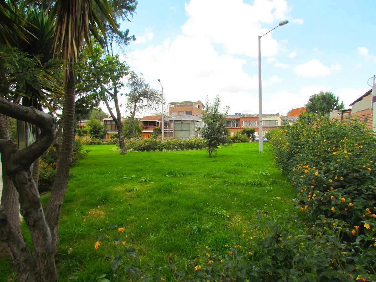 Como En Casa! Restaurante Y Hostal Μπογκοτά Κολομβία